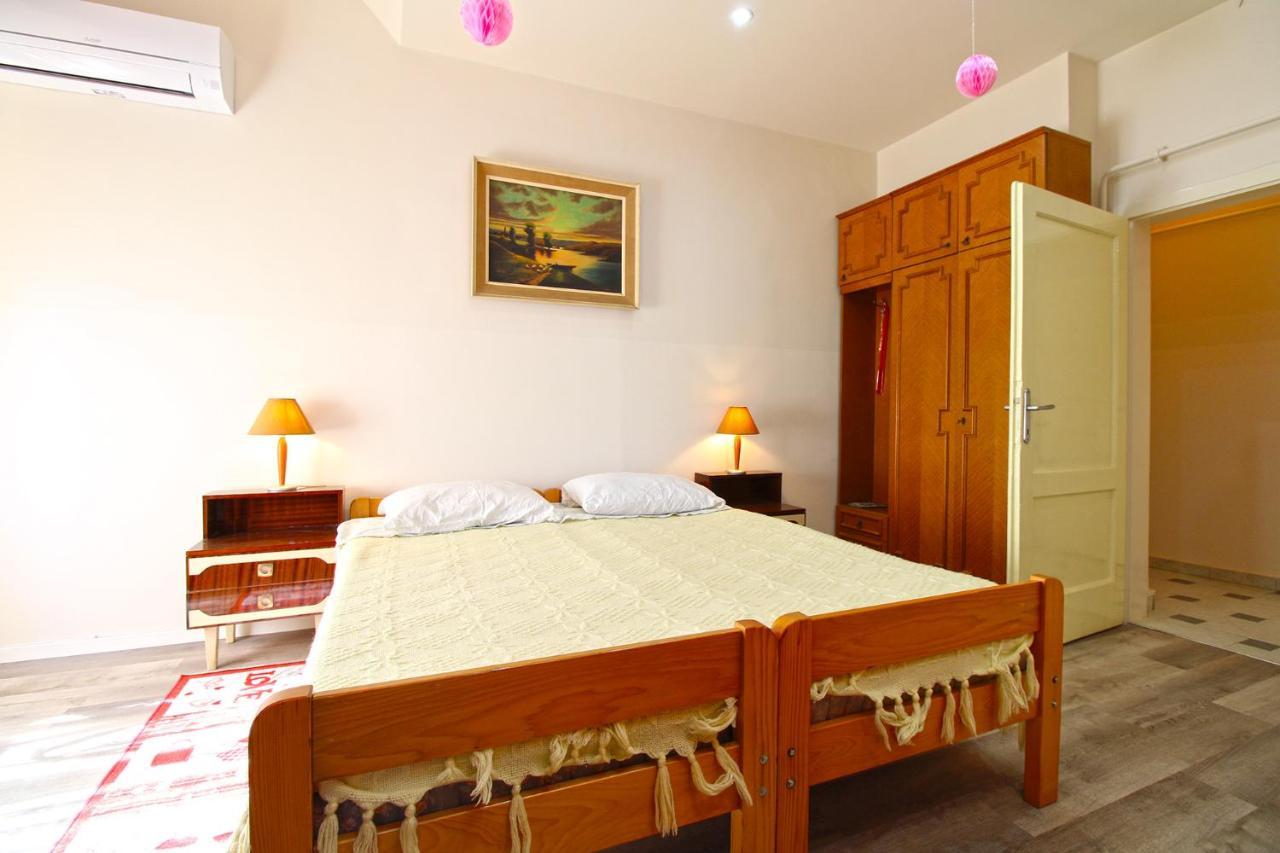 Apartment Diego 2160 พูลา ภายนอก รูปภาพ